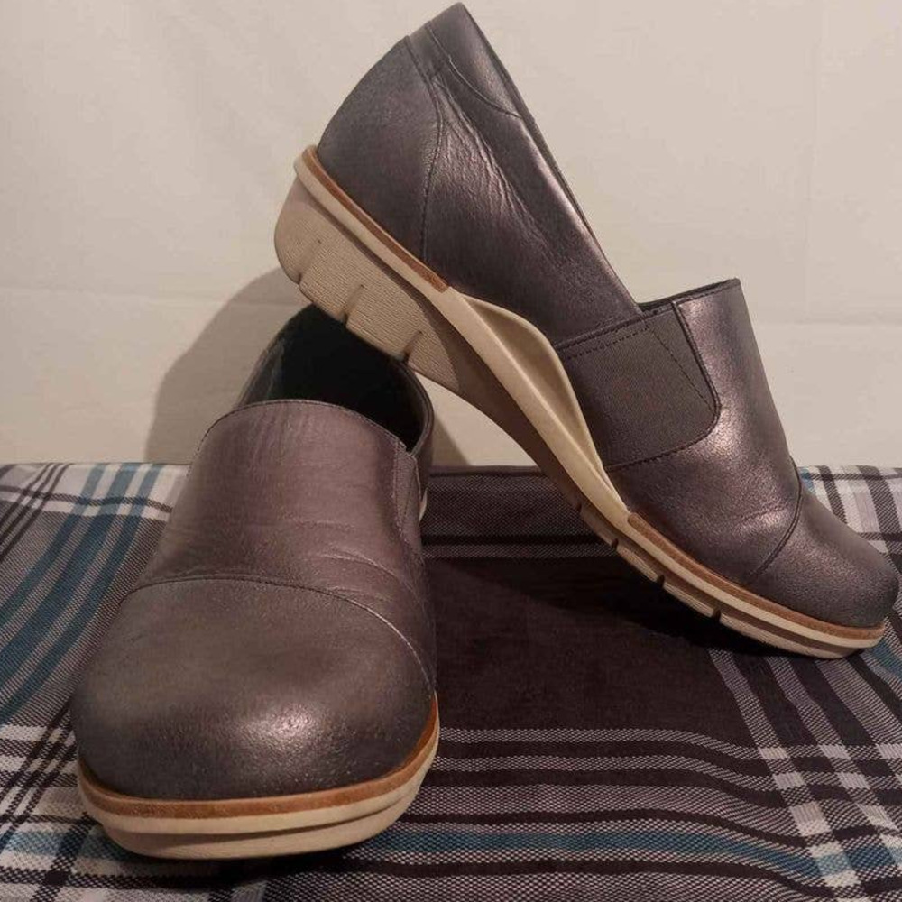 Dansko Charcoal Gray Leather Slip-On Loafers